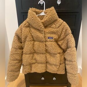 Patagonia warm jacket. NEW.